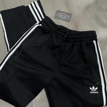 Adidas Womens Essentials 3 Stripe Track Pants (Medium Grey Heather, Prism  Pink, Size - XL) in Delhi at best price by Brands In - Justdial