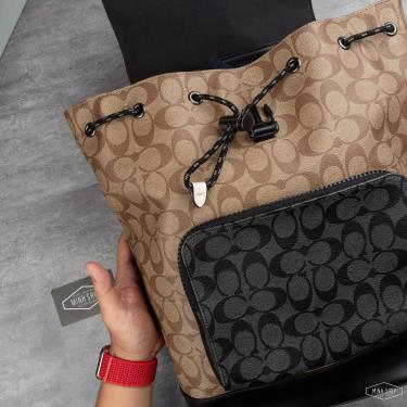 Hàng Chính Hãng Balo Coach Signature Canvas Canvas Black Copper/Khaki Multi 2021**