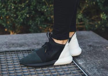 Hàng Chính Hãng Adidas Tubular Defiant core black off white S75247 -  Minhshop.vn