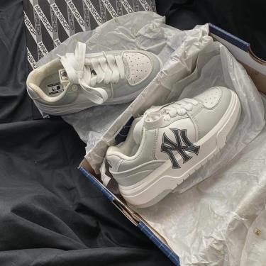 MLB New York Yankees Chunky Liner Shoes (3ASXCA12N-50GRL)