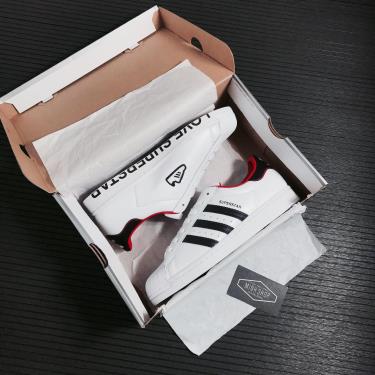 50% Hàng Chính Hãng Adidas Superstar Valentines Day White 2021** 50% Hàng Chính Hãng Adidas Superstar Valentines Day White 2021**
