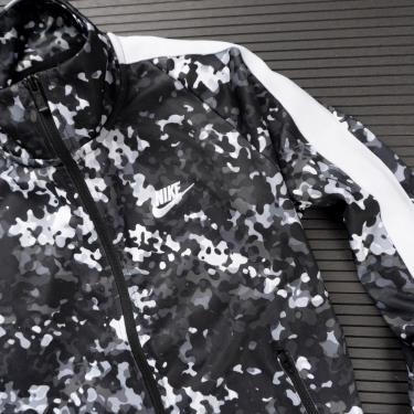 SALE 65% ONLY L 🔥 Hàng Chính Hãng Áo Khoác Jacket Nike Sportswear Black White Printed Full Zip Camo 2021** [AR3198-010]