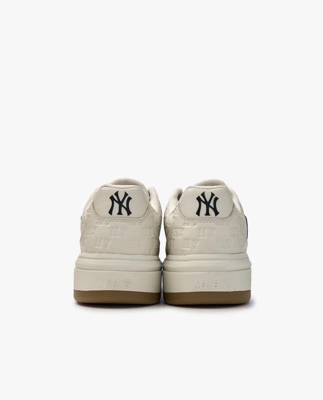 Giày thể thao, Balo thể thao, Nón thể thao, Thương hiệu giày nổi tiếng, Giày Adidas, Giày Nike, Balo Nike, Balo Adidas, Nón Nike, Nón Adidas