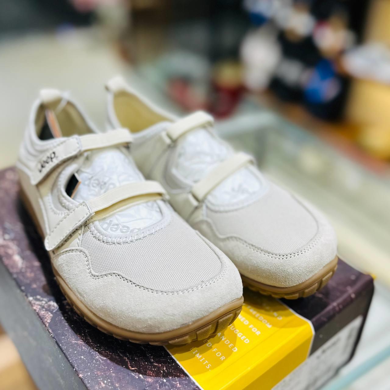 Giày thể thao, Balo thể thao, Nón thể thao, Thương hiệu giày nổi tiếng, Giày Adidas, Giày Nike, Balo Nike, Balo Adidas, Nón Nike, Nón Adidas