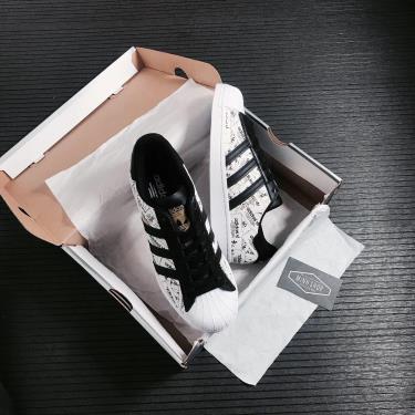 -850 K Hàng Chính Hãng Adidas Superstar White/Black Reflective 2021** -850 K Hàng Chính Hãng Adidas Superstar White/Black Reflective 2021**
