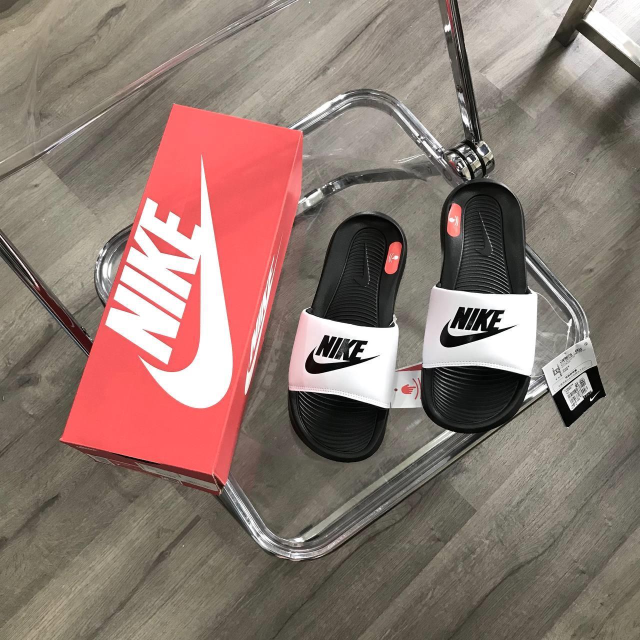 cn9675 005 nike