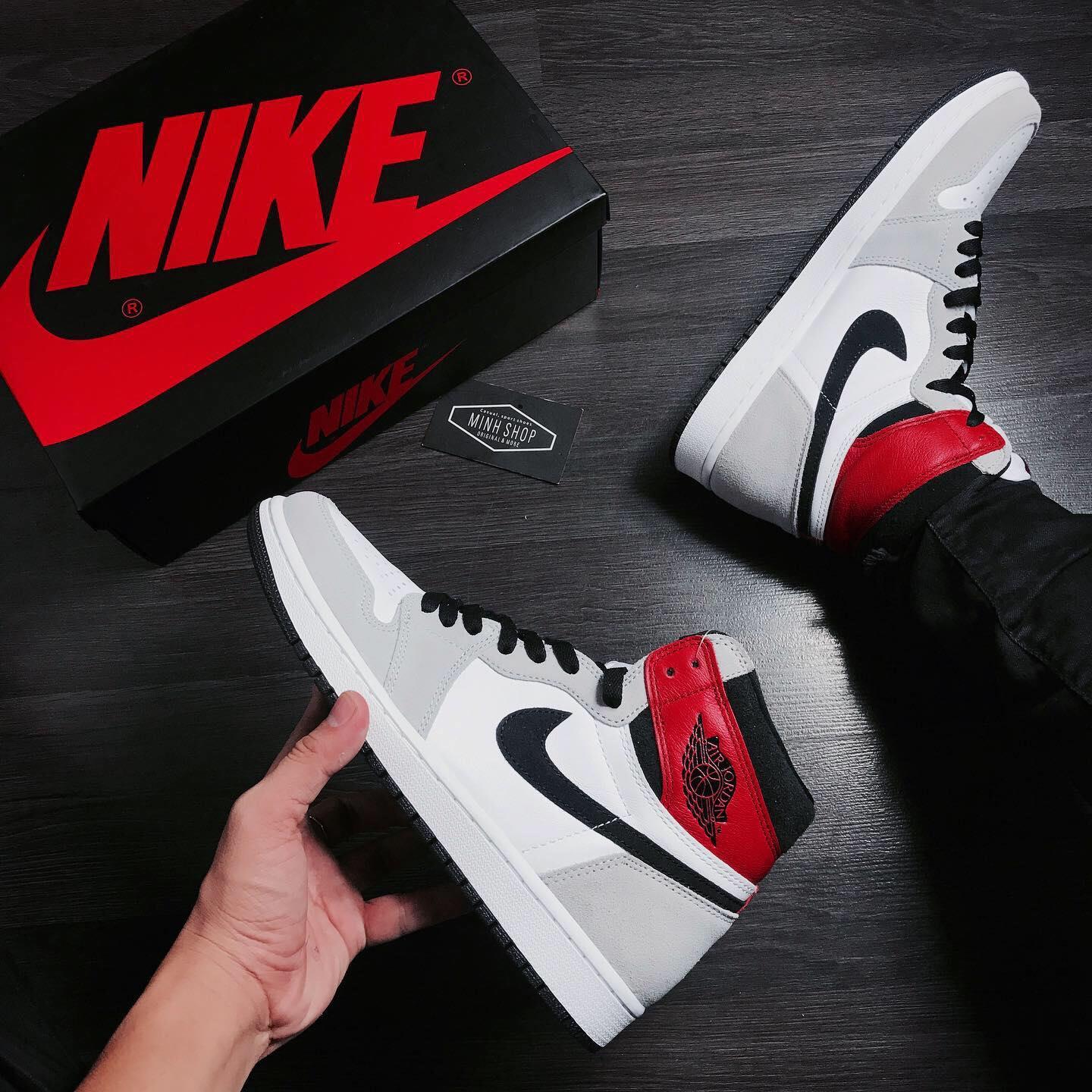 Minhshop.Vn - Giày Nike Air Jordan 1 Retro High Og 'Light Smoke Grey' **  [555088 126]