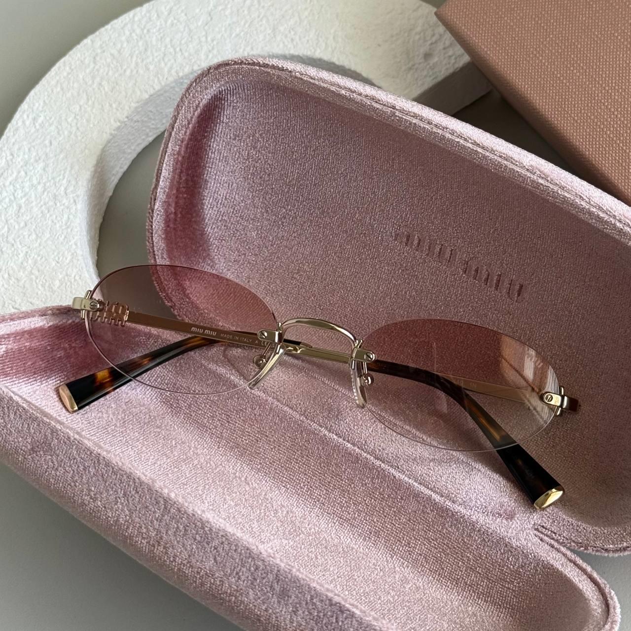 City Culture, hệ thống cửa hàng phân phối chuyên phân phối đồ thể thao, đồng hồ, nước hoa chính hãng, chính ngạch, xách tay từ US, UK, Korea, Japan.