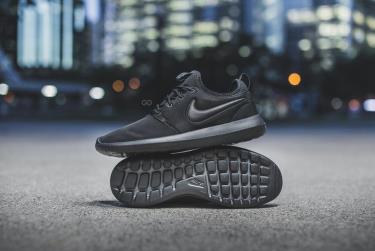 Minhshop.Vn - Hàng Chính Hãng Nike Roshe Two Triple Black 2018 *