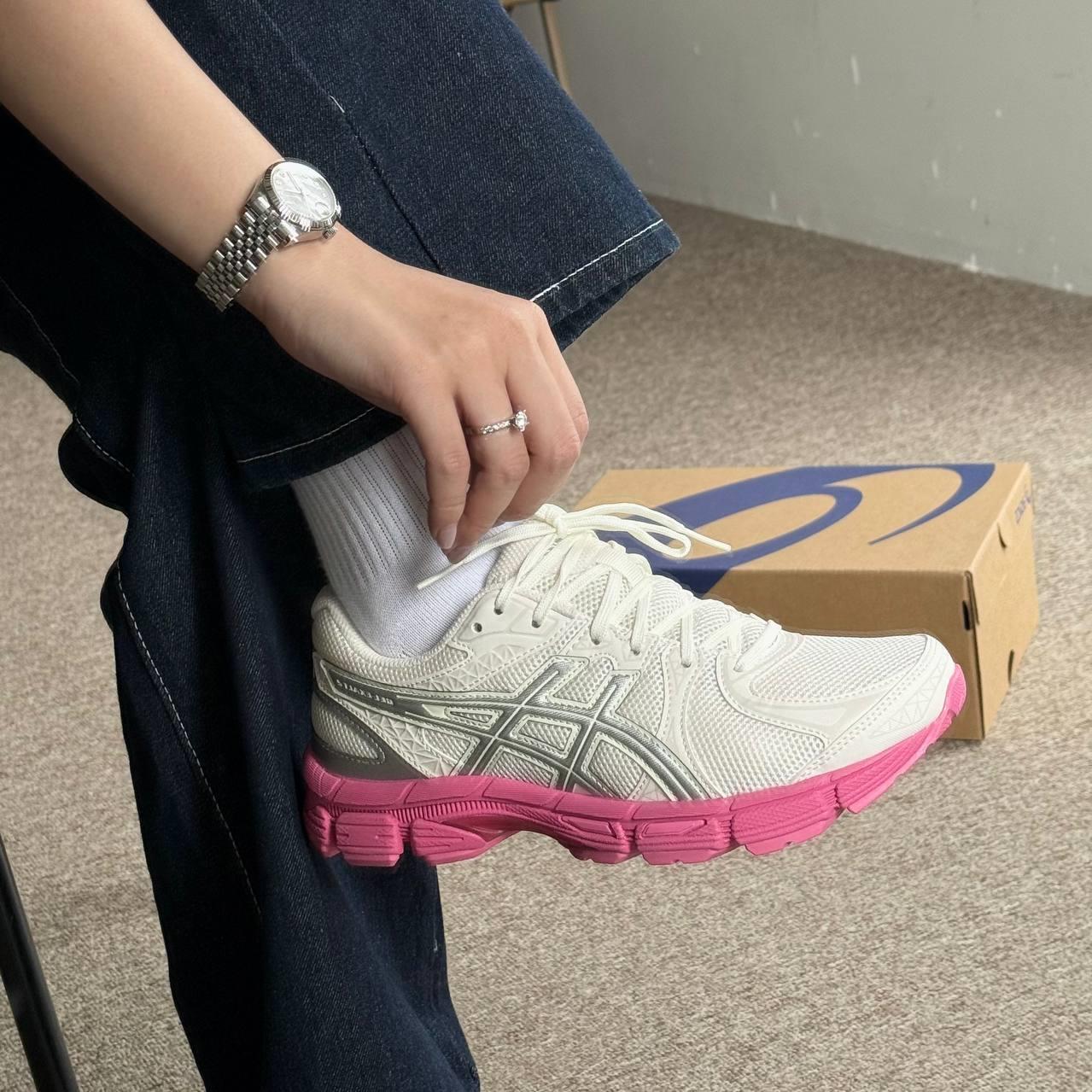 giày thể thao chính hãng, giày nike chính hãng, giày adidas chính hãng, giày newbalance chính hãng, giày converse chính hãng, giày puma chính hãng, giày vans chính hãng, giày asics chính hãng, giày everlast chính hãng, nước hoa chính hãng, ba lô, dép, dép quai ngang